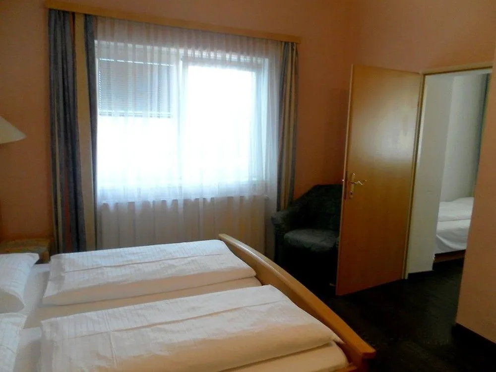Hotel Haunspergerhof 3*, Salzburg